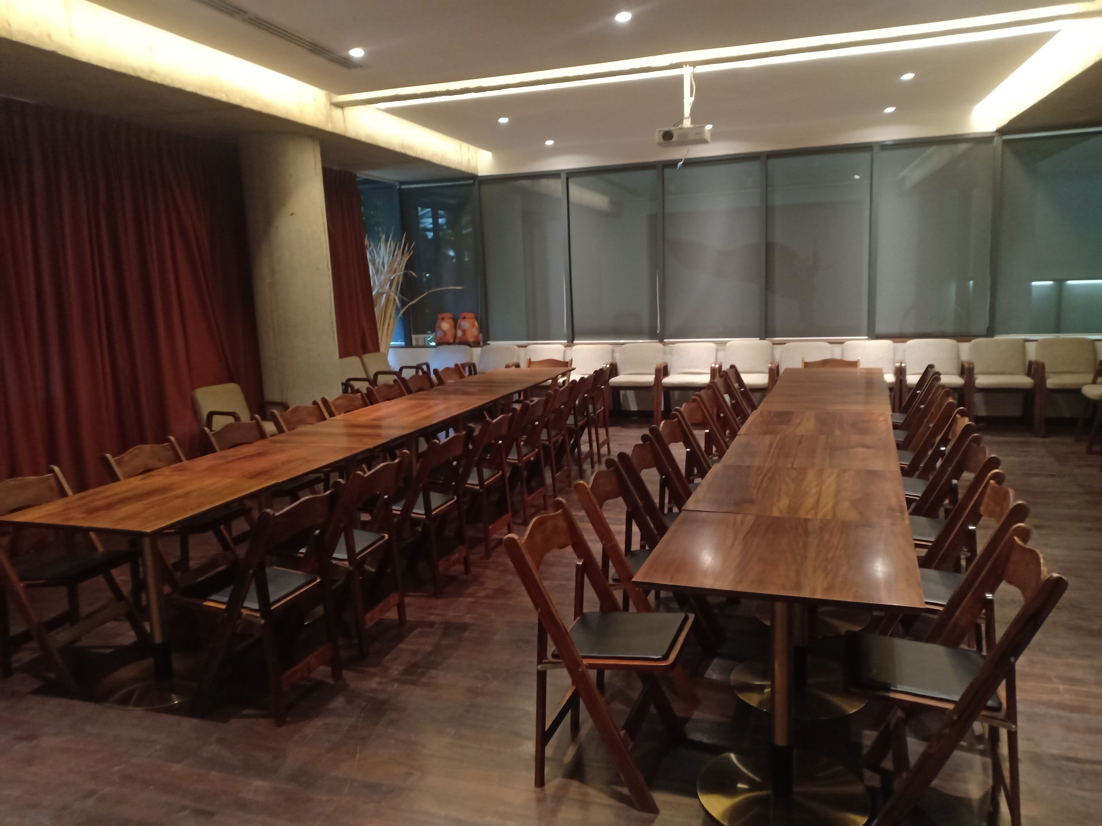 Photo - Penh House Hotel