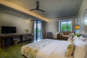 Suite, 1 slaapkamer (Penh House) | Uitzicht vanuit de kamer