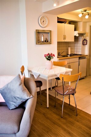 Imagen sin descripción, 3 de 14, botón