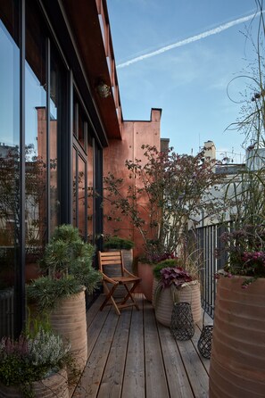 Designovy apartman, 2 loznice, terasa, Executive patro (Joy) | Terrace/patio - The Emerald (Prague)