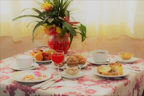 Food and drink - Hotel Crystal (Rimini)