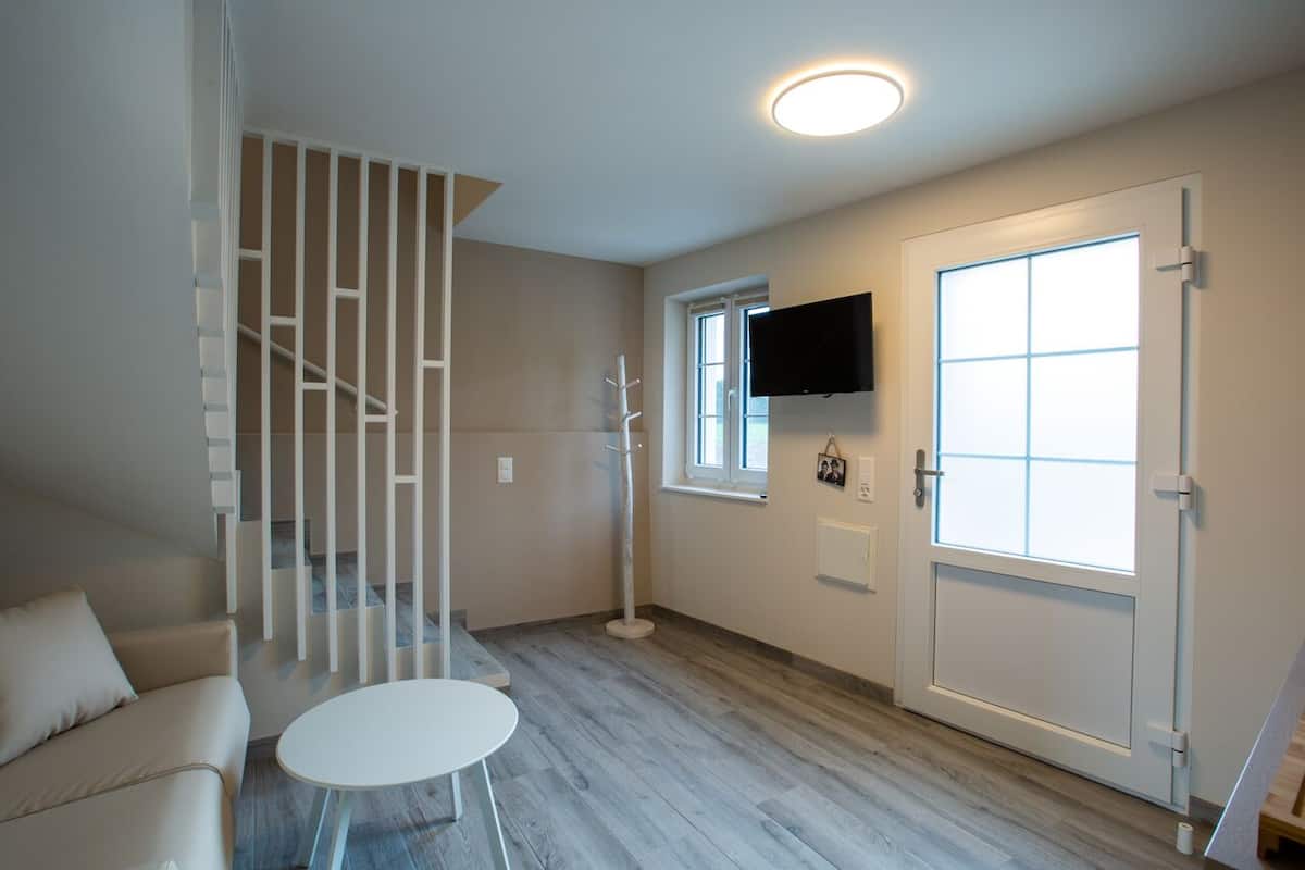 Studio, Küche (Studio 13 Duplex) | Wohnbereich | Flachbildfernseher