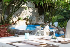 Exterior detail - Auberge des Grands Bois (Buchillon)