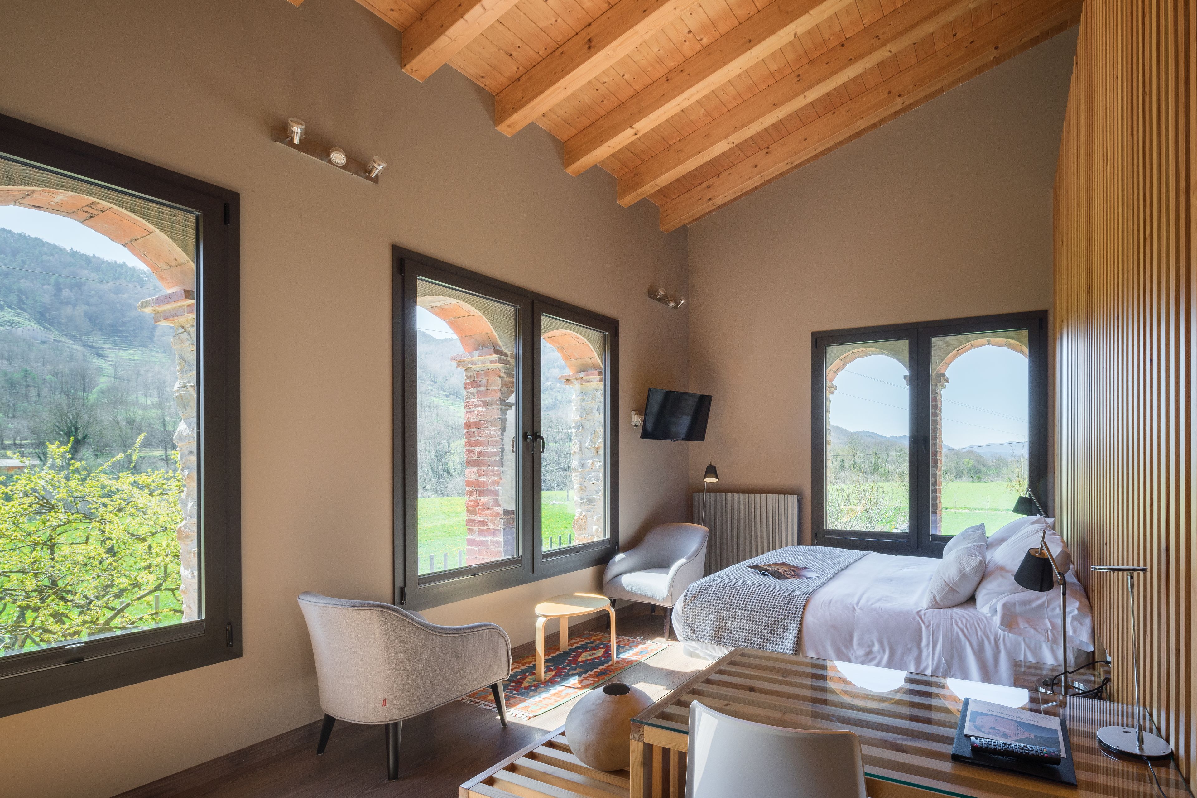 family duplex | in-room safe, blackout curtains, soundproofing, iron/ironing board