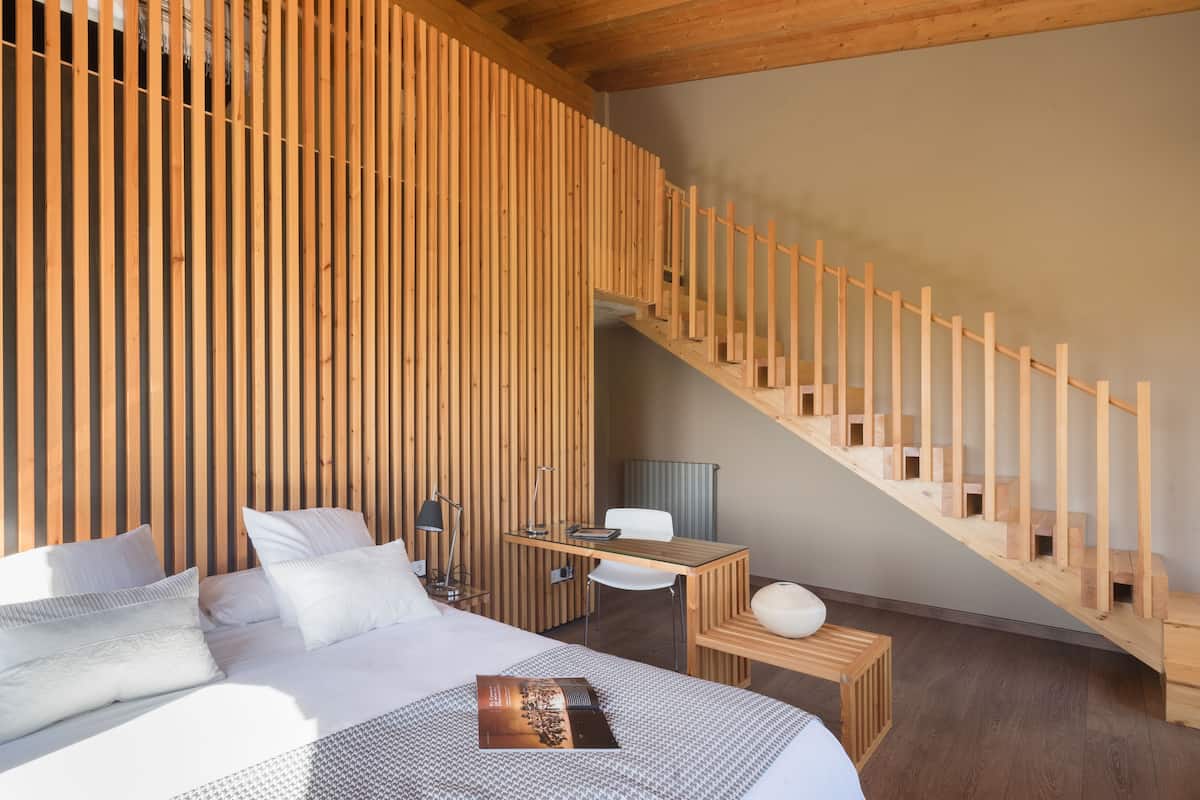 family duplex | in-room safe, blackout curtains, soundproofing, iron/ironing board