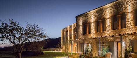 Front of property – evening/night