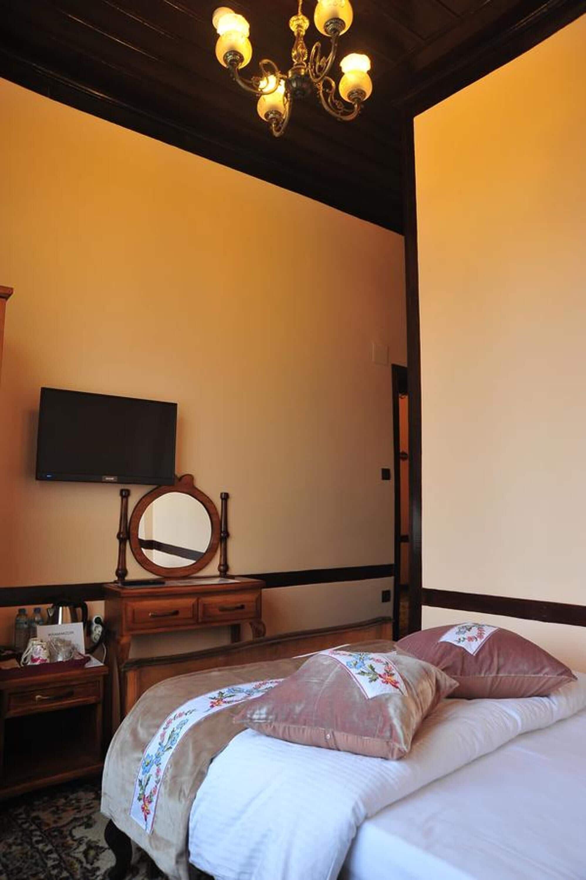 minibar, in-room safe, soundproofing, free wifi