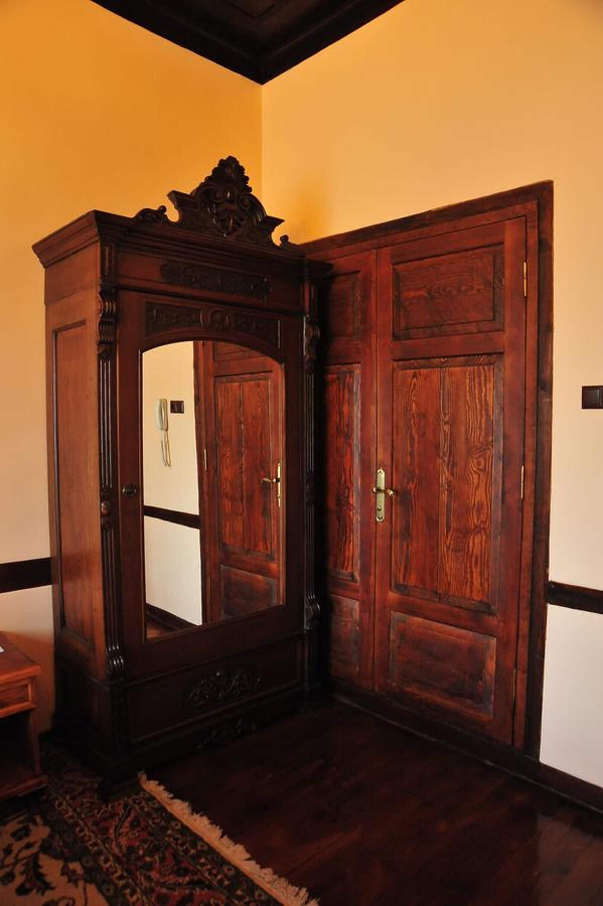 minibar, in-room safe, soundproofing, free wifi