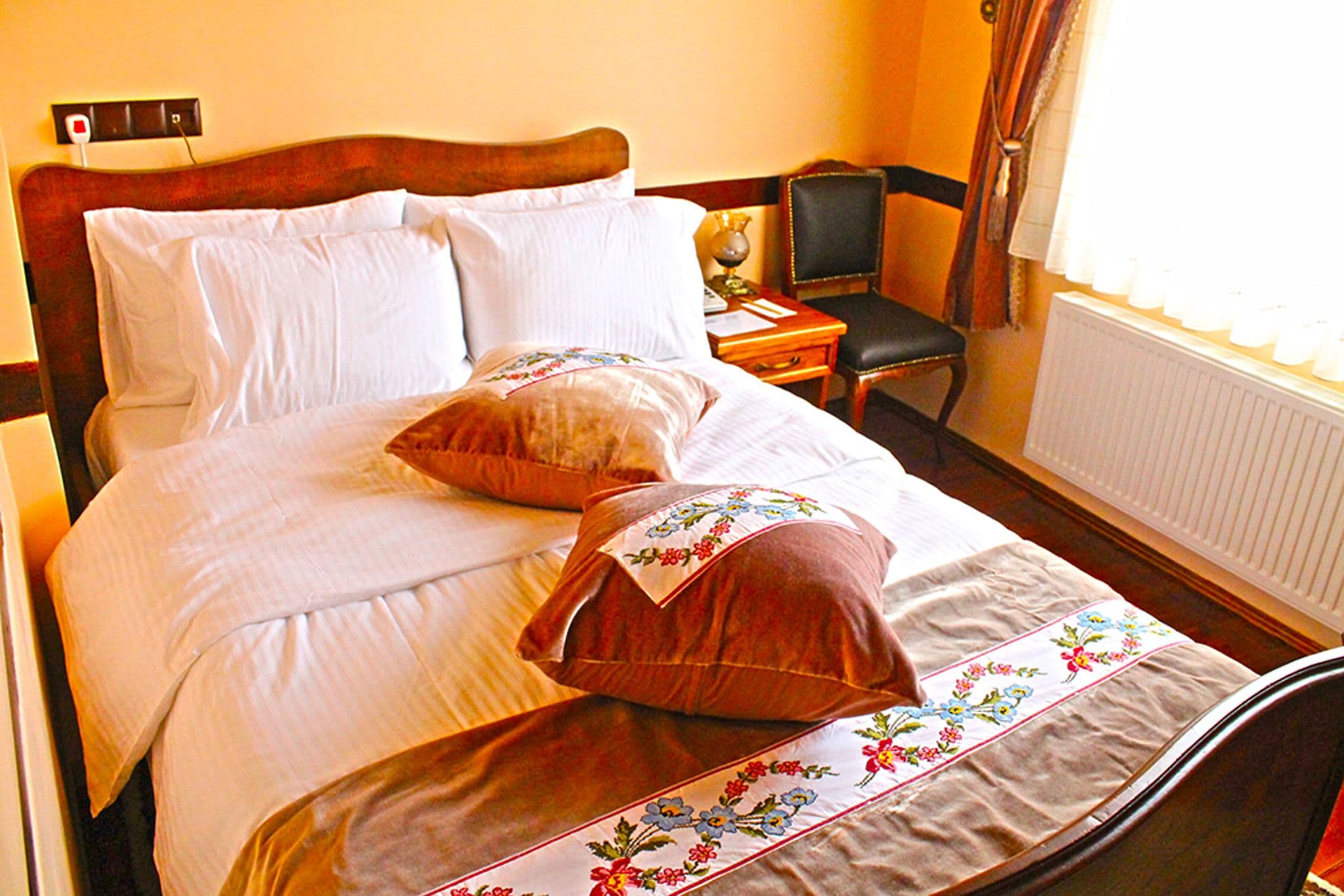 minibar, in-room safe, soundproofing, free wifi