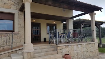 Entrada al alojamiento