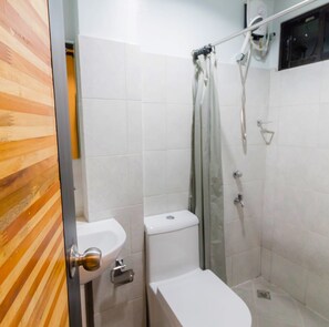 Buồng tắm vòi sen, vòi sen phun mưa, đồ dùng nhà tắm miễn phí 