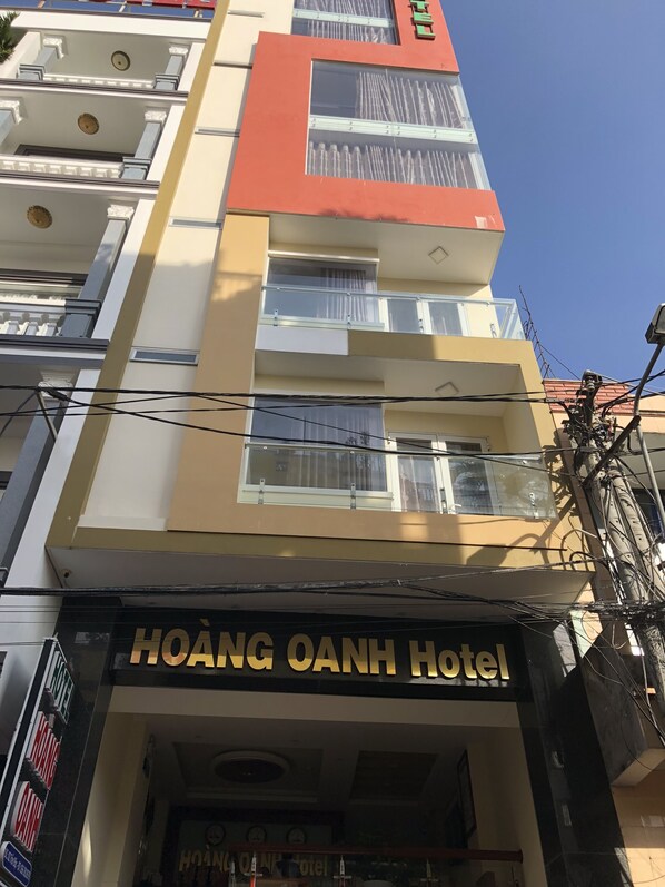 Mặt tiền nơi lưu trú