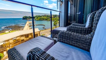 Family Ocean Suite (Free use of Infinity Pool included) | 1 bedroom, minibar, in-room safe, desk