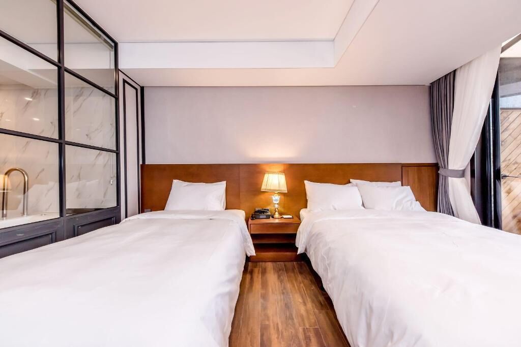 1 habitación, minibar, caja de seguridad en la habitación y escritorio 