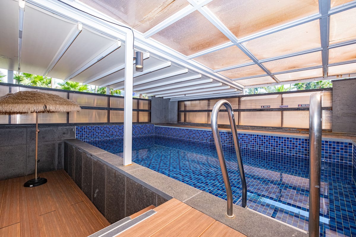 Pool Villa (Free use of Infinity Pool included) | 2 bedrooms, minibar, in-room safe, desk