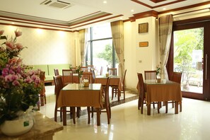 Habitación individual Deluxe | Minibar y wifi gratis