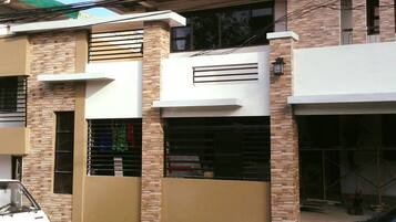 Depan hartanah