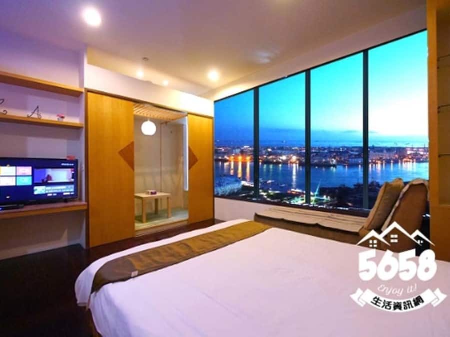 Habitación Deluxe doble, 1 cama doble | Ropa de cama de alta calidad, cortinas opacas, wifi gratis