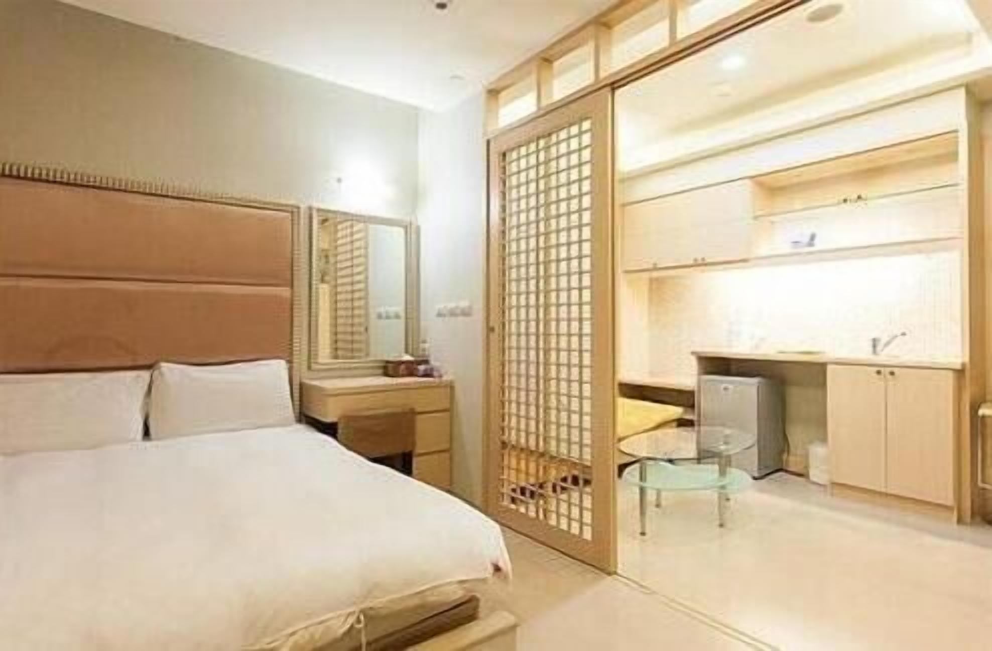 premium bedding, blackout curtains, free wifi, bed sheets