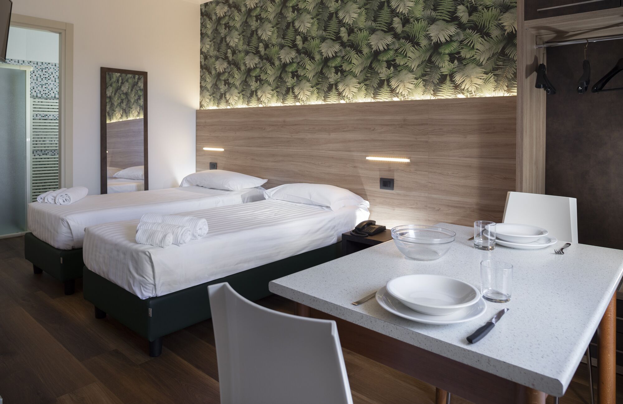 studio, balcony | in-room safe, desk, laptop workspace, blackout curtains