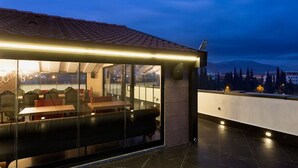 Unclassified image, 5 of 18, button - Hassuites (Mugla)