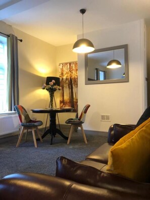 Flat-screen TV - The Old Inn (Huddersfield)