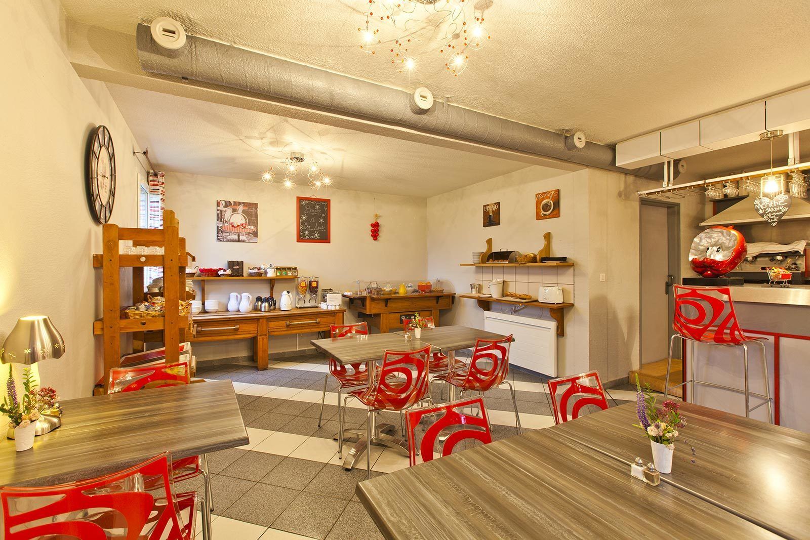 daily buffet breakfast (eur 9.5 per person)