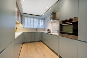 Appartamento Executive, 4 camere da letto | Cucina privata | Frigorifero, microonde