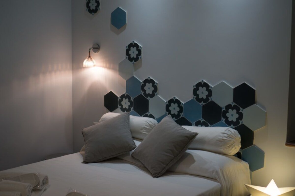 Double Room | Premium bedding, in-room safe, desk, free cribs/infant beds