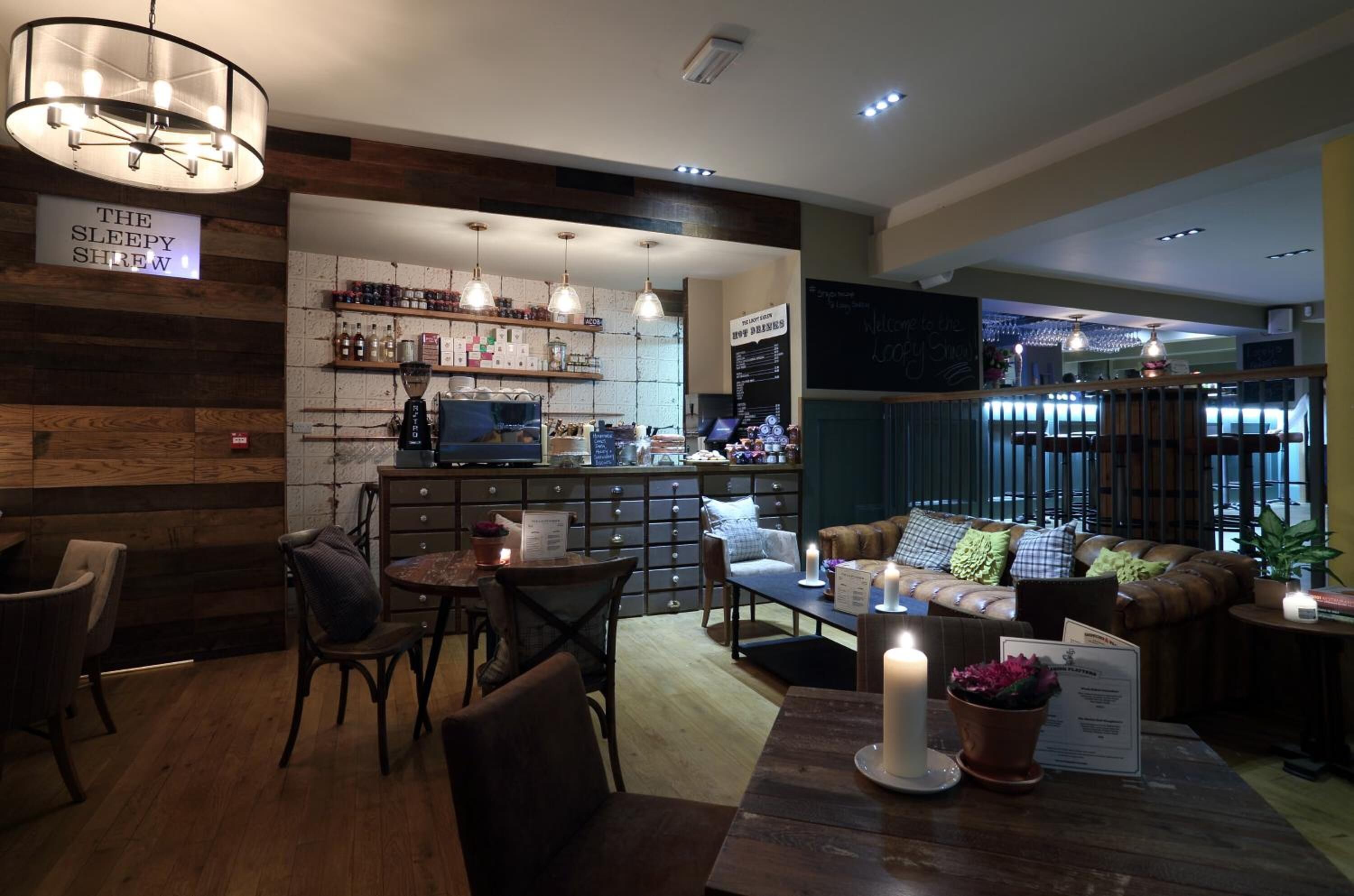 Breakfast, lunch and dinner served