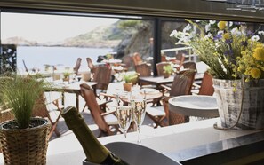 Free daily continental breakfast - Hotel Sa Tuna (Begur)