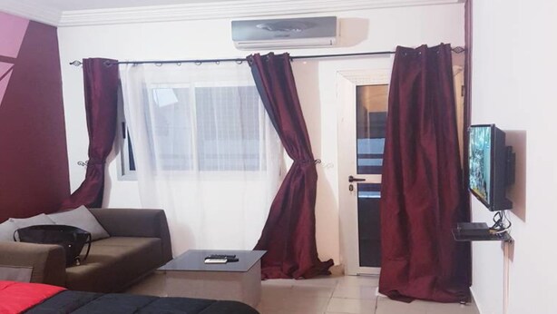 City Studio, 1 Bedroom, City View - Les Residences Rima 8 (Abidjan)