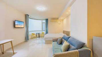 Comfort-Apartment, 1 Schlafzimmer | 1 Schlafzimmer, Schreibtisch, schallisolierte Zimmer