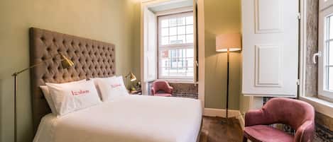 Deluxe-Apartment, 1 Queen-Bett | 1 Schlafzimmer, hochwertige Bettwaren, Zimmersafe, Schreibtisch