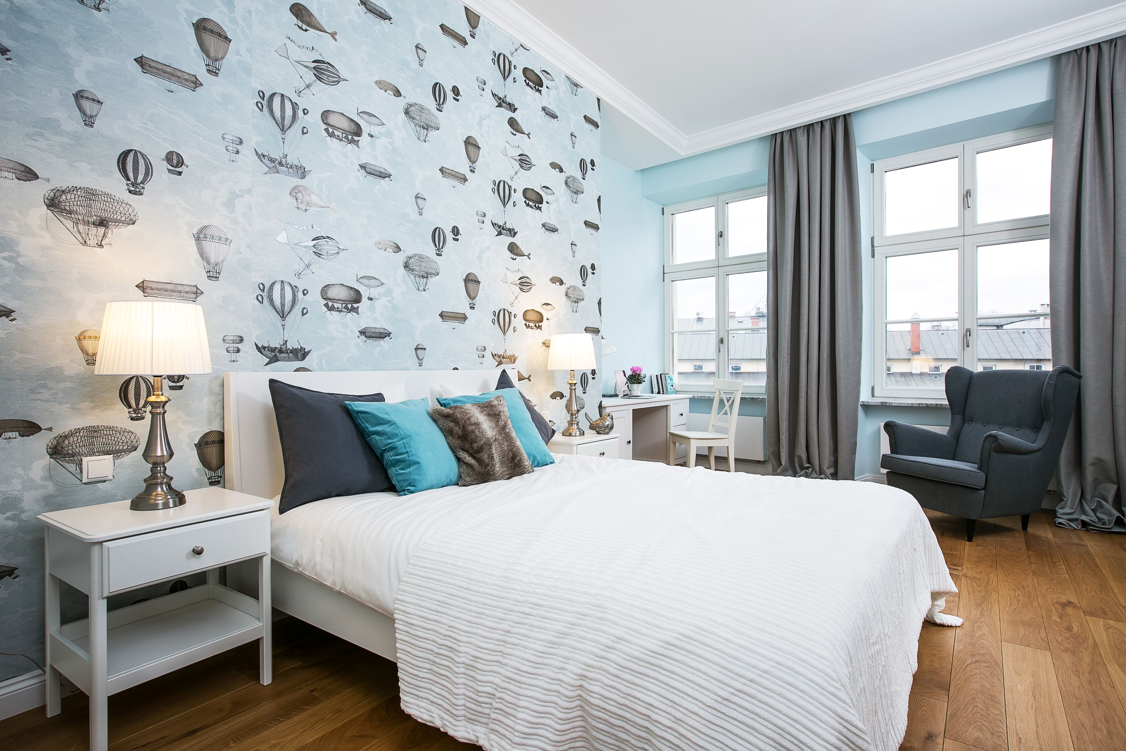 grand apartment, 1 bedroom, bathtub, city view | individually decorated, individually furnished, blackout curtains