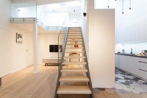 Luxury Penthouse, 2 Bedrooms, Non Smoking, 2 Bathrooms | Living area