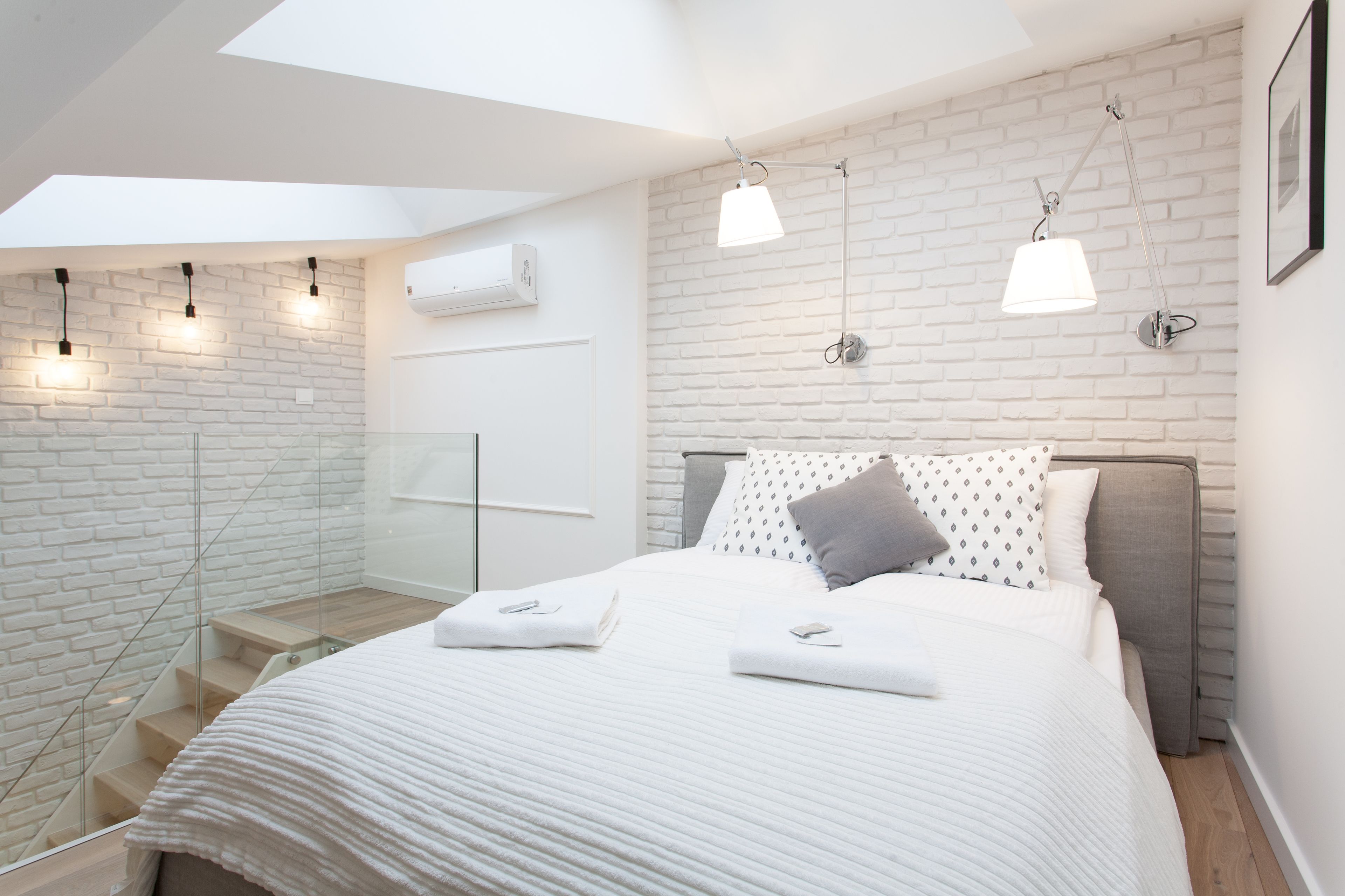 Design Apartment, 1 Bedroom, Non Smoking, Fireplace | Individually decorated, individually furnished, blackout curtains