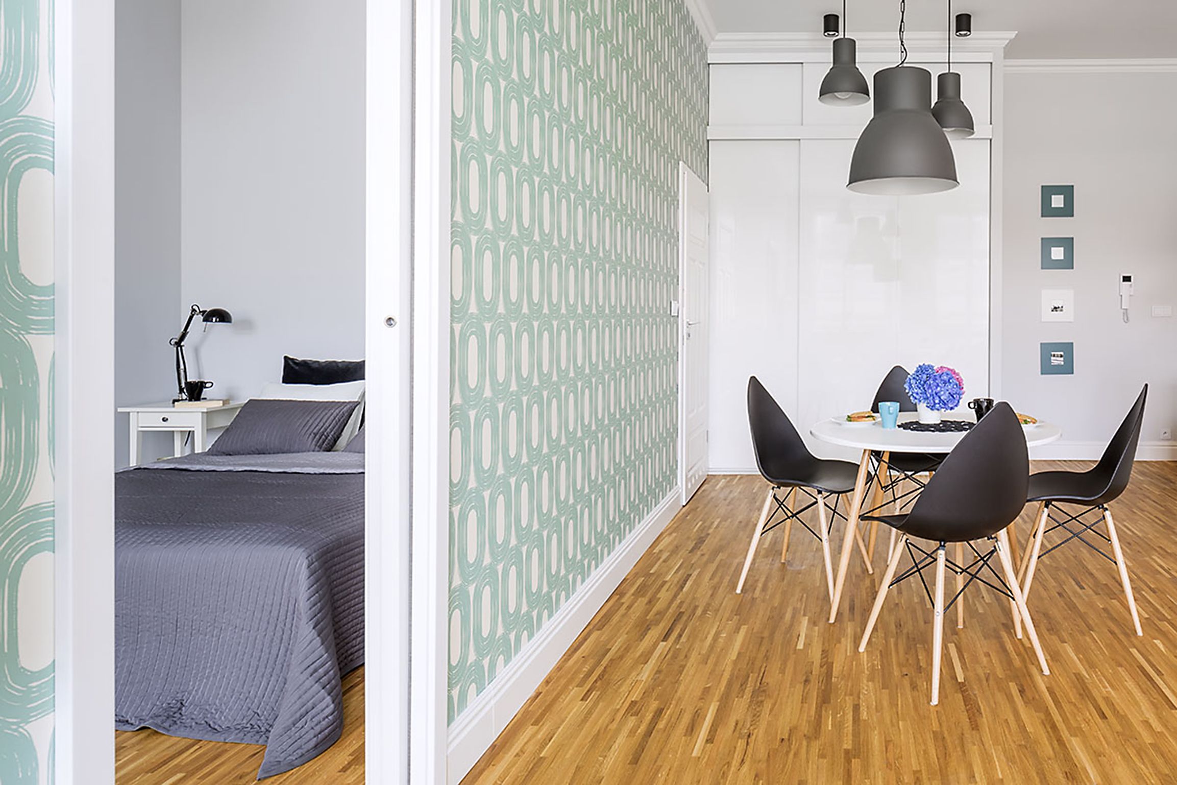 design apartment, 1 bedroom, kitchenette, city view | living area | 40-inch tv with cable channels