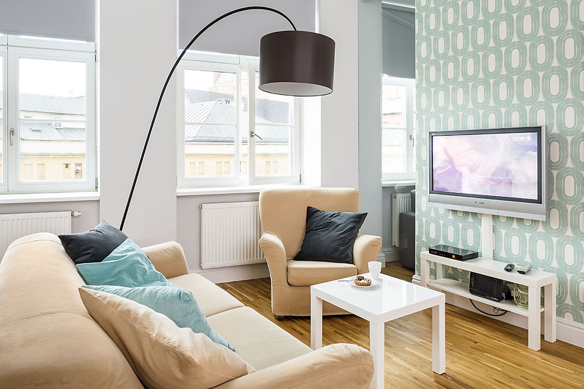 design apartment, 1 bedroom, kitchenette, city view | living area | 40-inch tv with cable channels