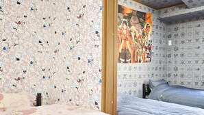 Room - OTAKU (Kyoto)