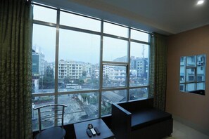 Executive Room | Premium bedding, desk, blackout curtains, soundproofing - Hotel Grand Luit (Guwahati)