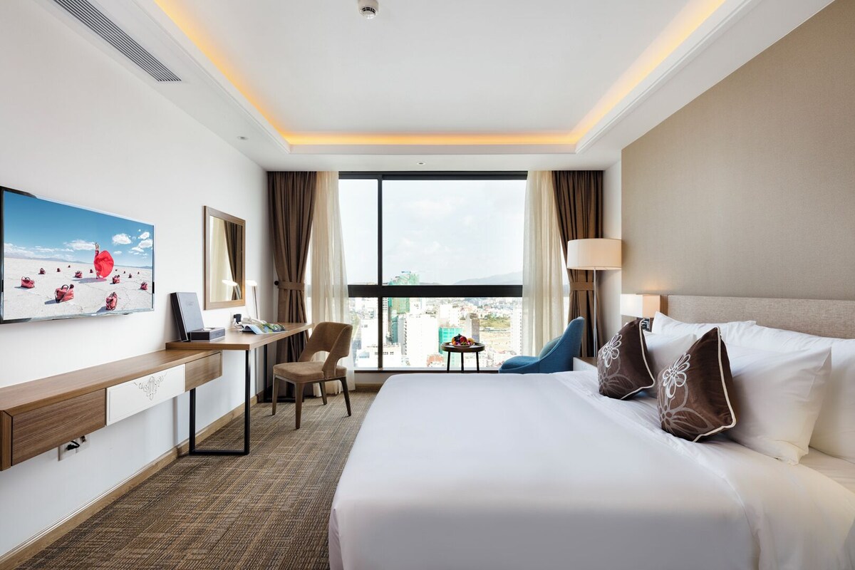 1 Schlafzimmer, hochwertige Bettwaren, Minibar, Zimmersafe
