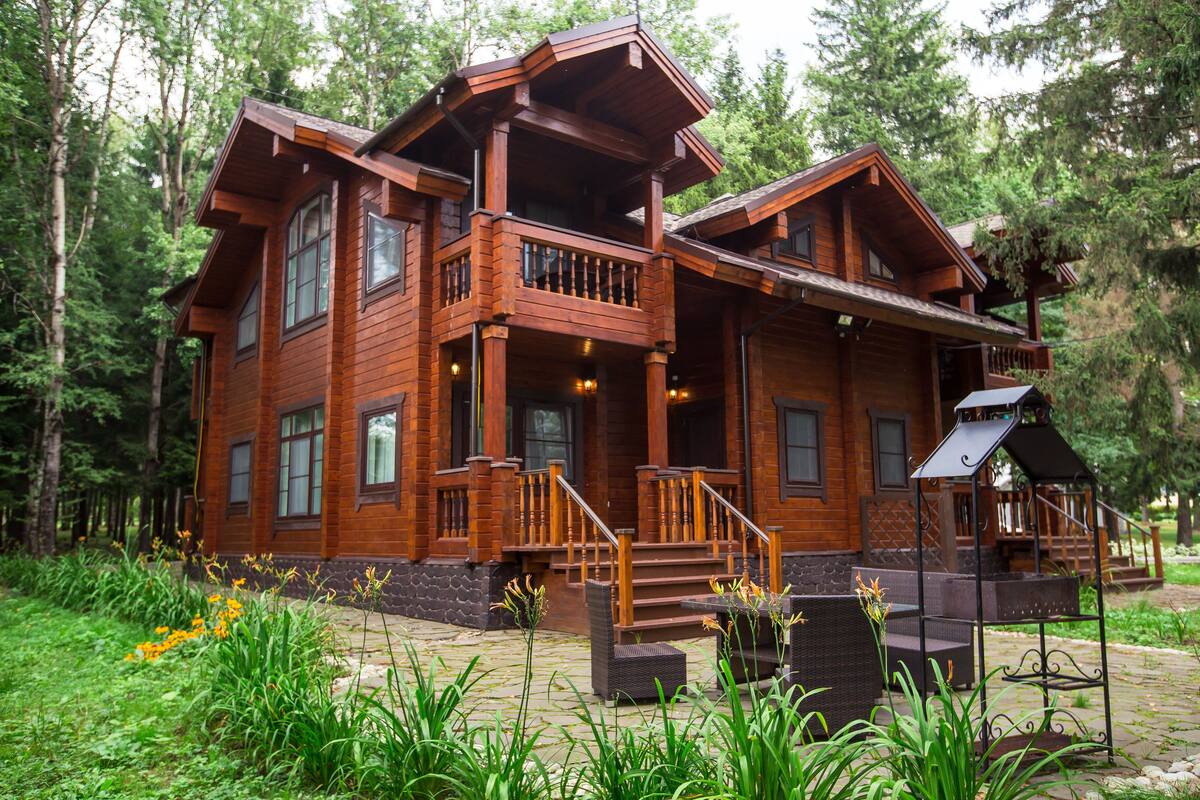 Family Cottage, Kitchen, Garden Area | 1 bedroom, iron/ironing board, free WiFi, bed sheets