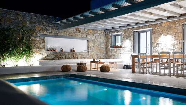 Outdoor pool, pool loungers - Dio Villa Mykonos (Mykonos)
