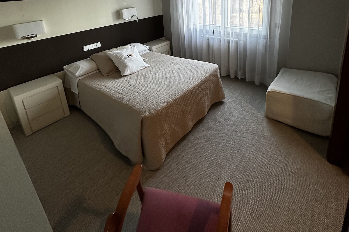 Standard Double Room | 1 bedroom, desk, free WiFi, bed sheets