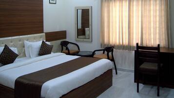 Rollaway beds, free WiFi