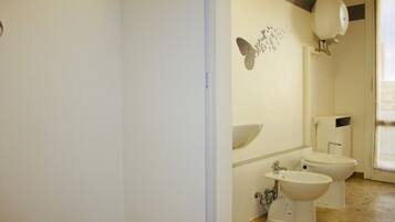 Dusche, Regendusche, HandtĂŒcher