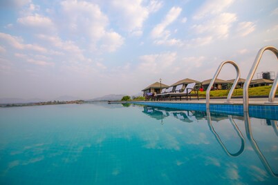 V Resorts Mridur Vaitarna