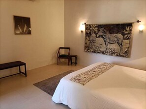 Suite, 1 King Bed, Non Smoking