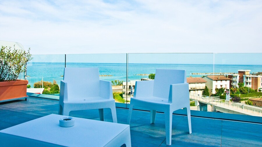 Ambruosi Village Resort & Spa